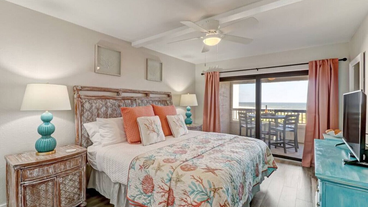 Photo of Patio Balcony in Amelia City