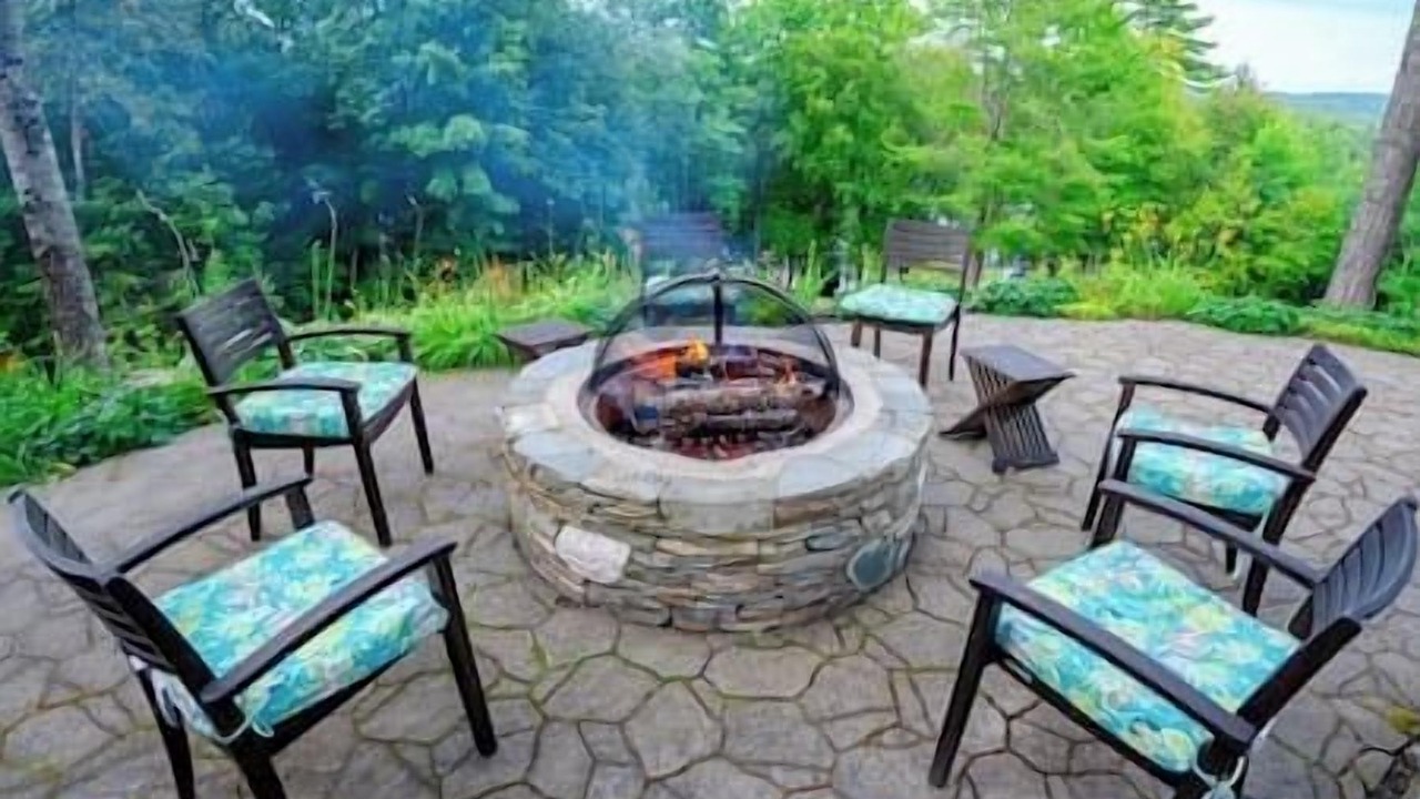 Photo of Outdoor in Guilford