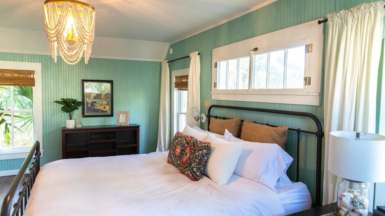 Photo of Bedroom in Bay VIew Addition