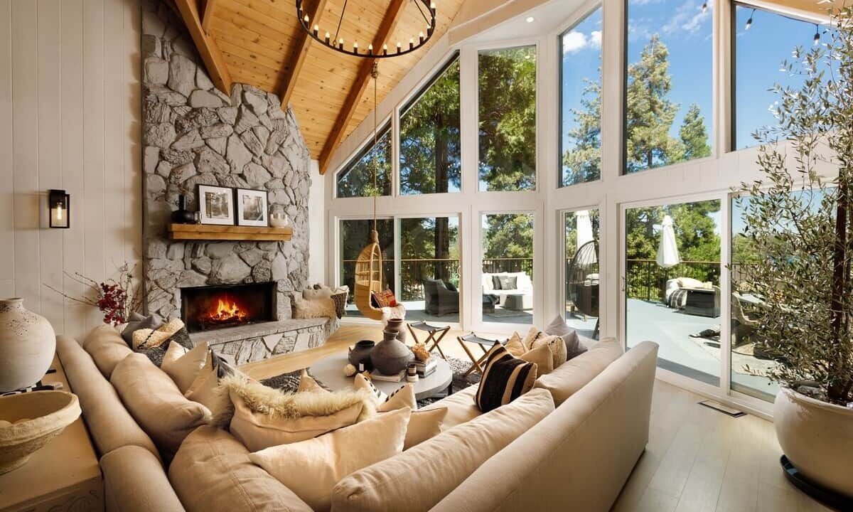 Photo of Outdoor in Lake Arrowhead