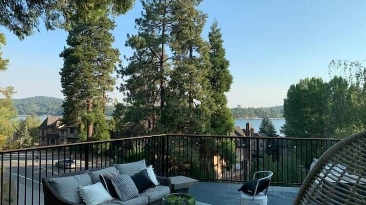 Photo of Others in Lake Arrowhead