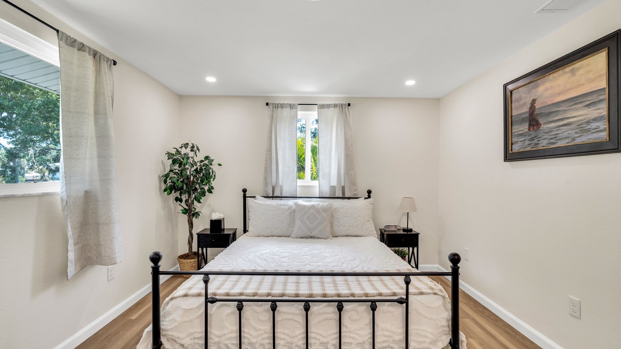 Photo of Bedroom in Laurel