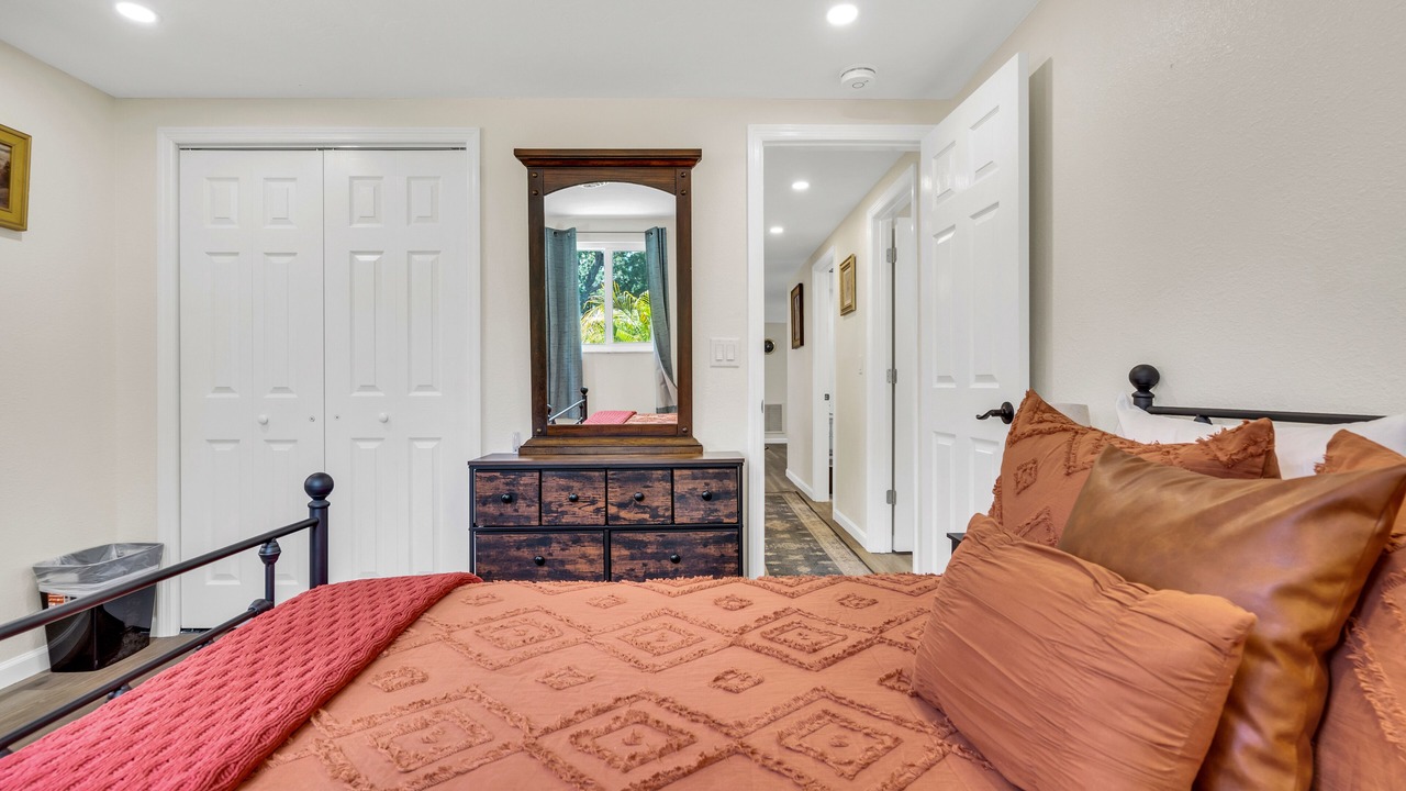 Photo of Bedroom in Laurel