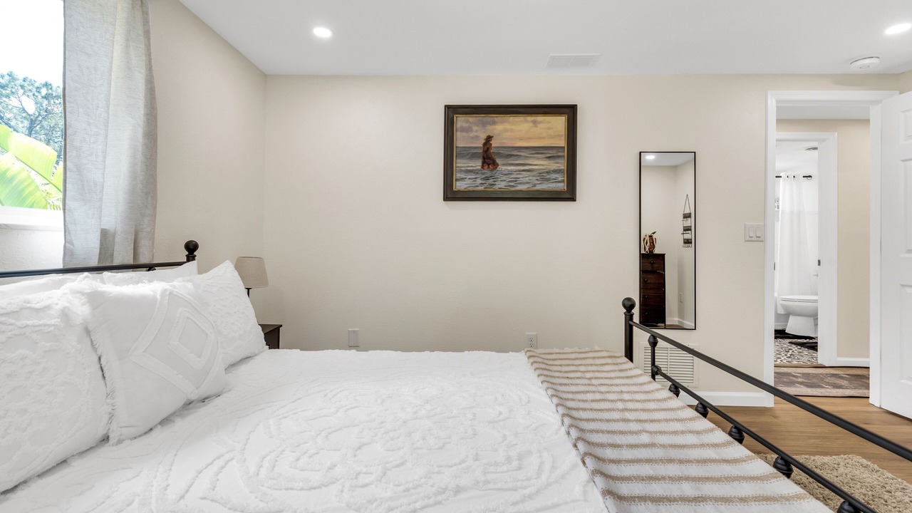 Photo of Bedroom in Laurel