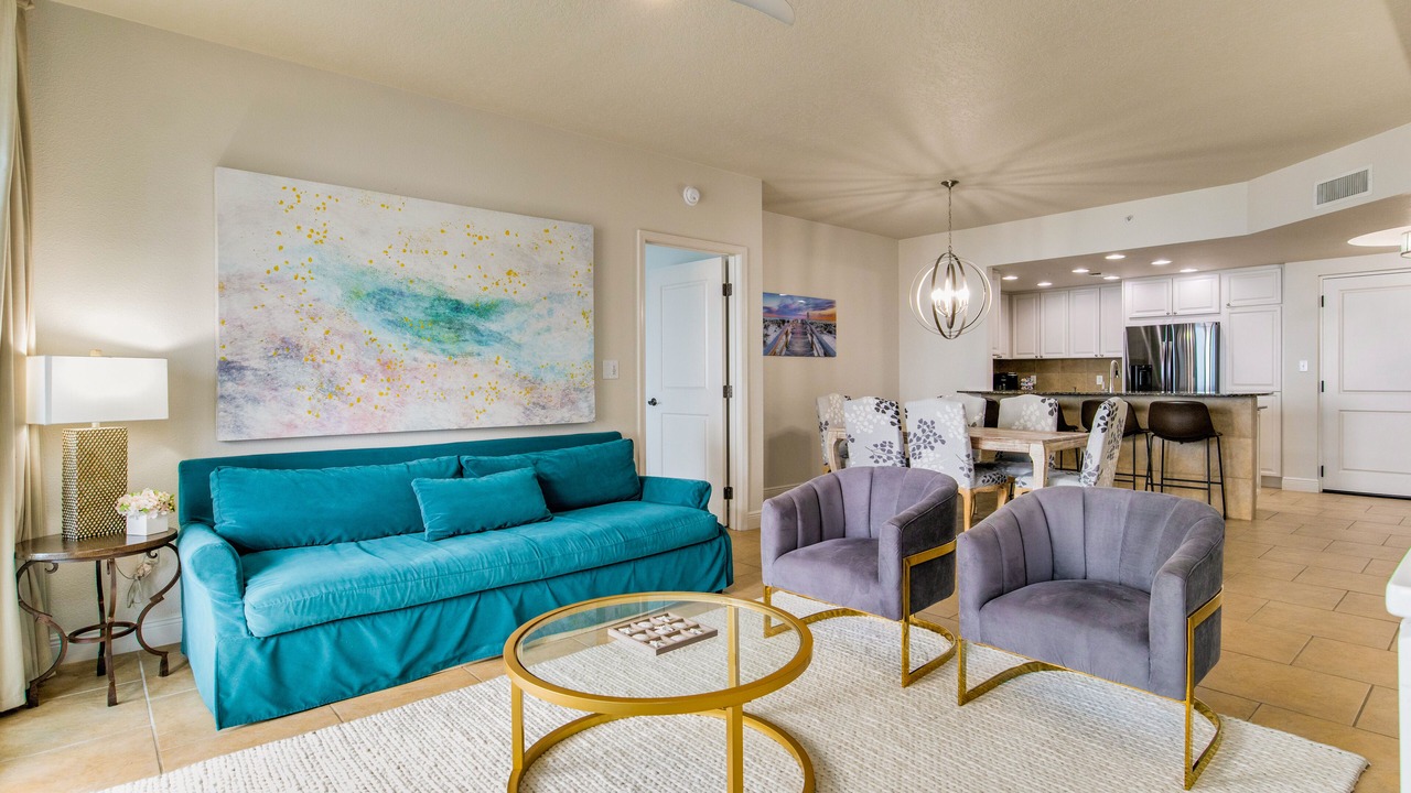 Photo of Livingroom in Pensacola Beach