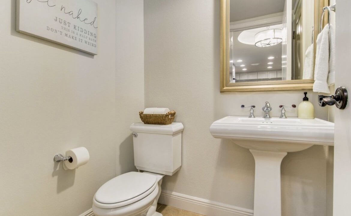 Photo of Bathroom in Pensacola Beach