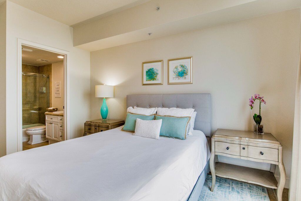 Photo of Bedroom in Pensacola Beach