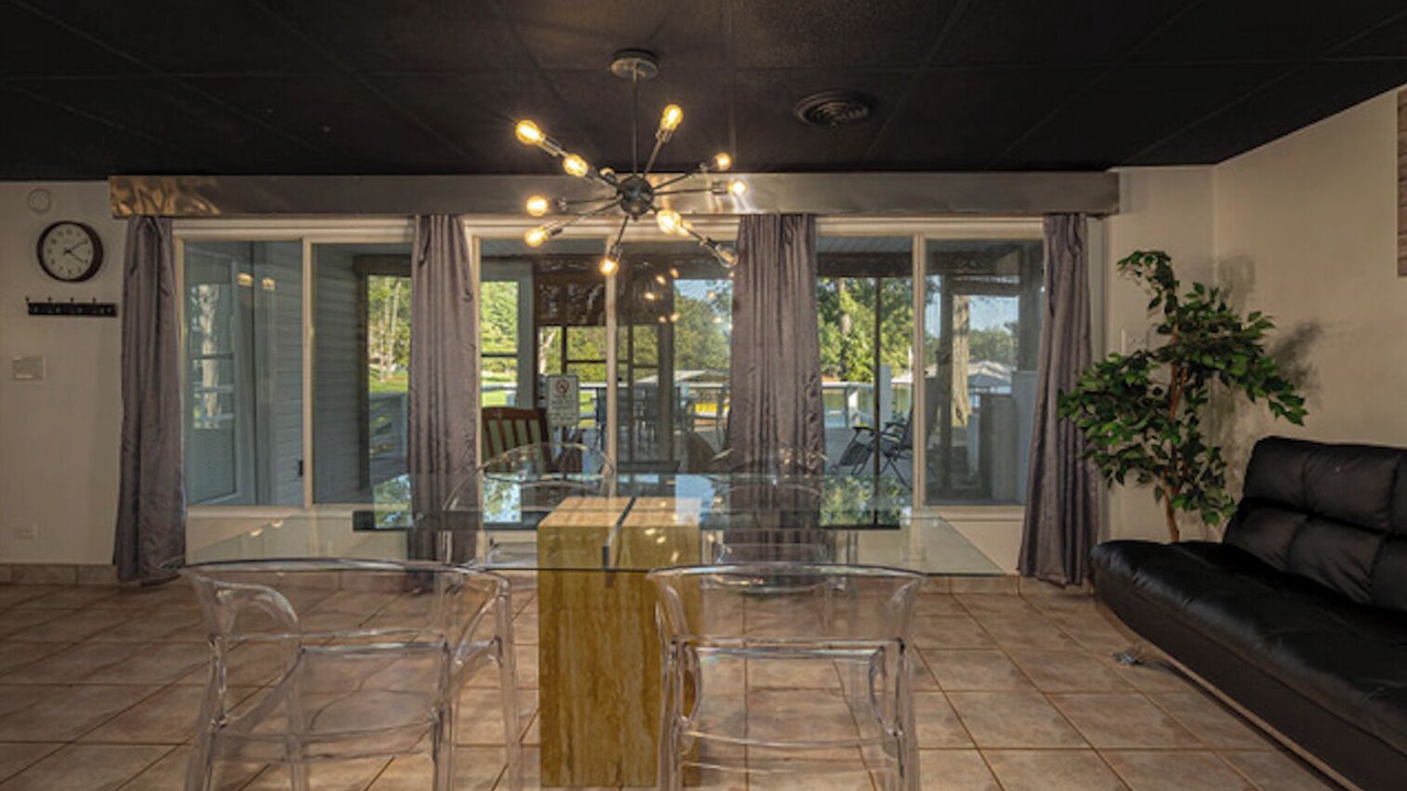 Photo of Livingroom in Marion