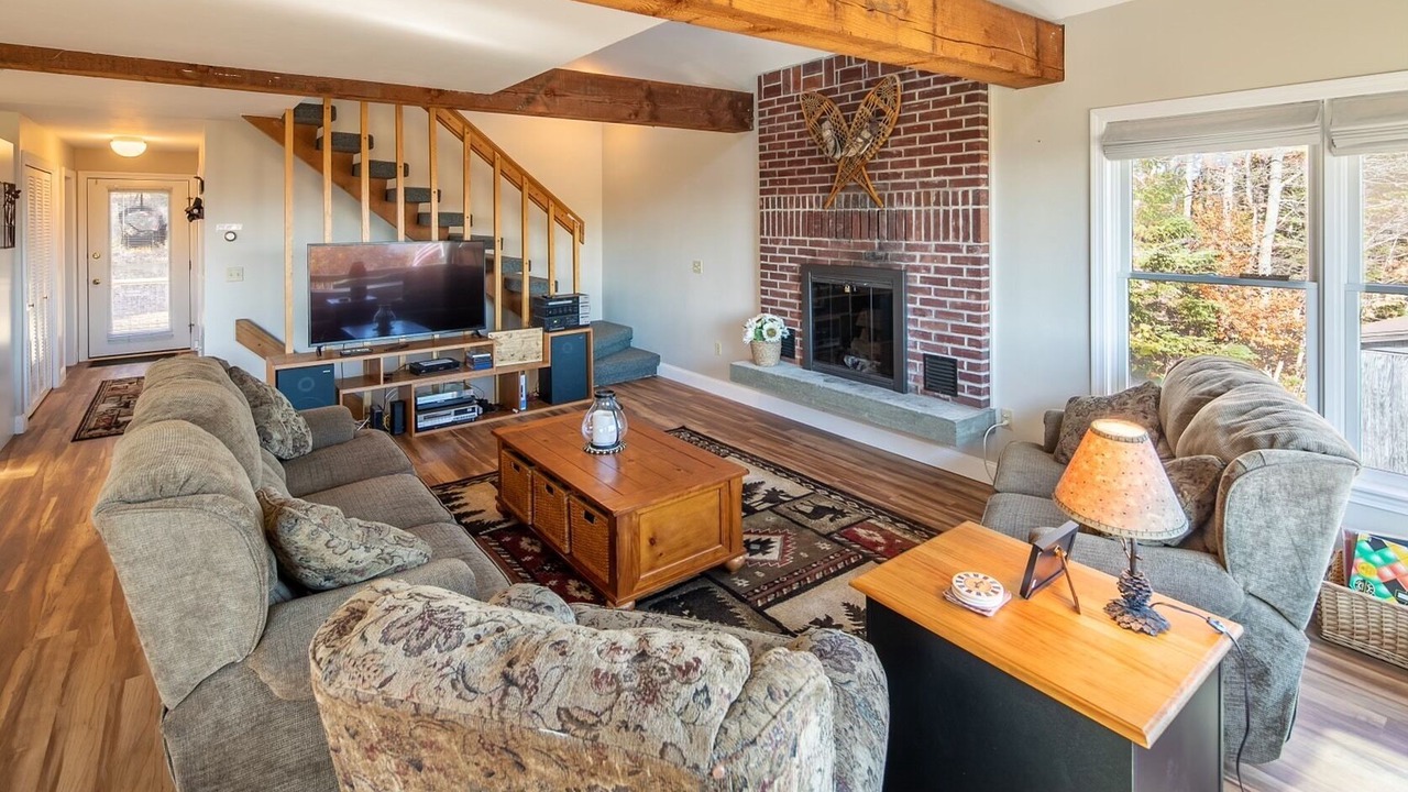 Photo of Livingroom in Franklin County