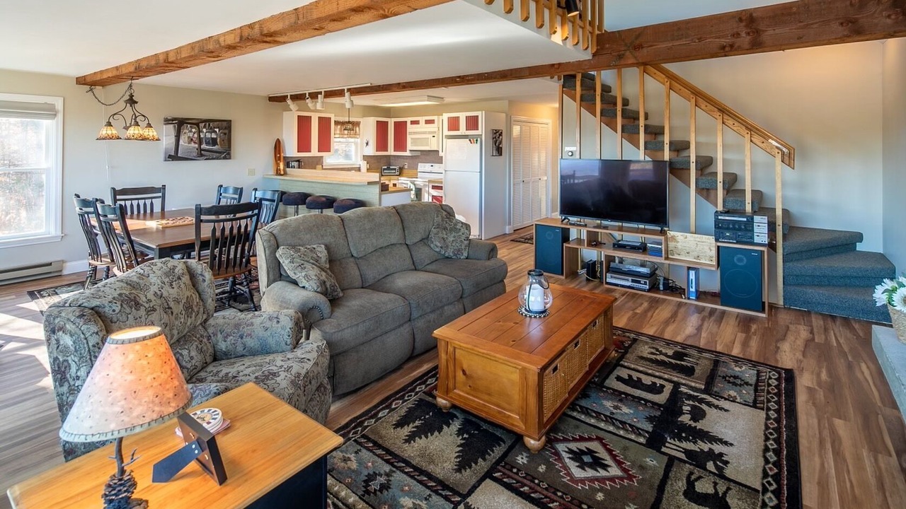 Photo of Livingroom in Franklin County