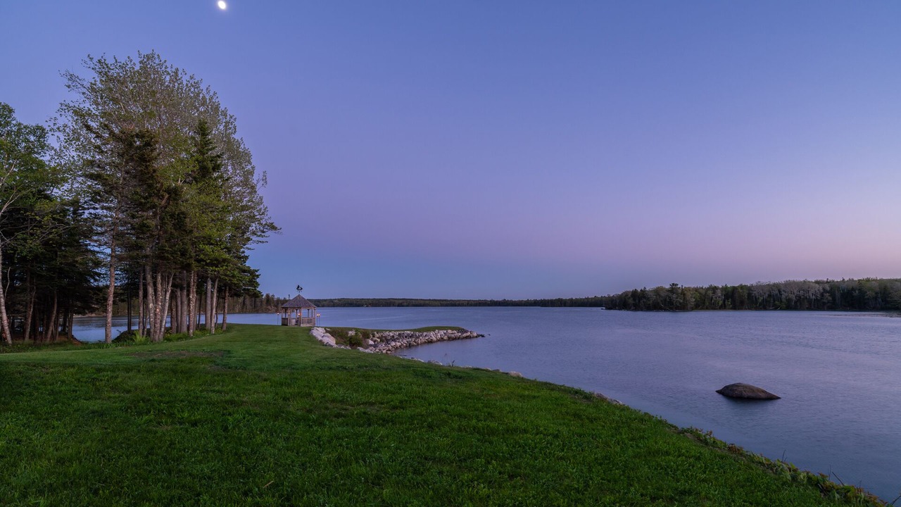 Photo of Outdoor in Brooklin