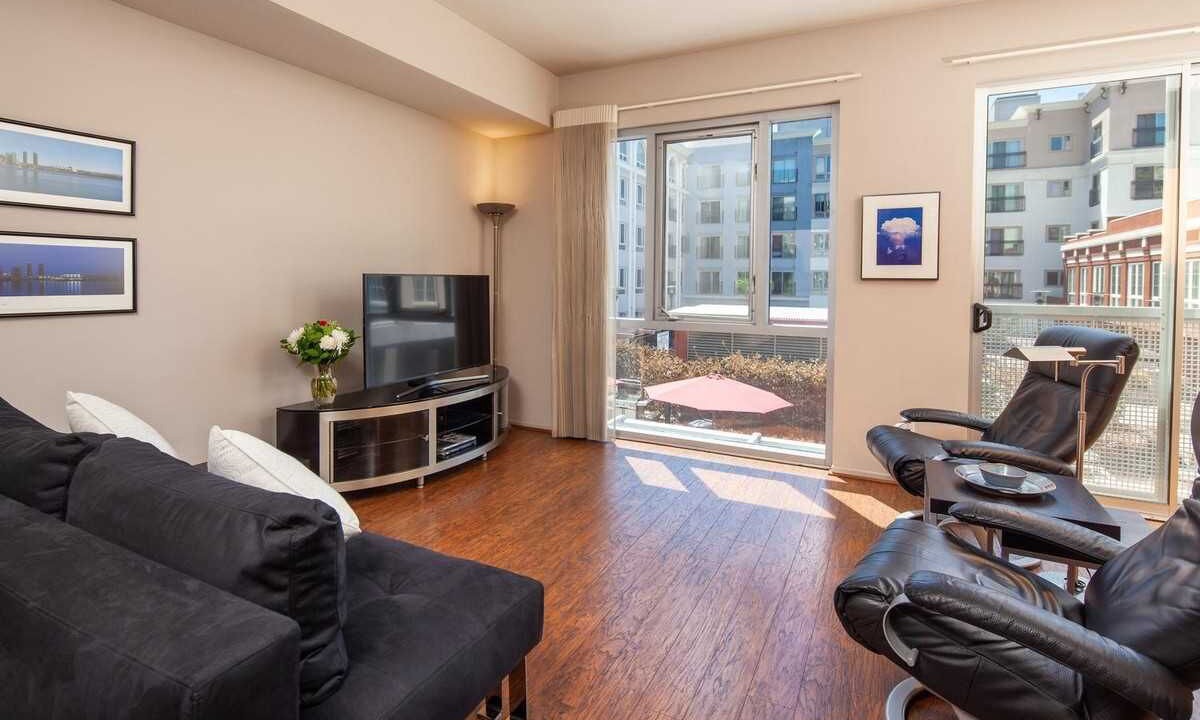 Photo of Livingroom in Pacific Terrace
