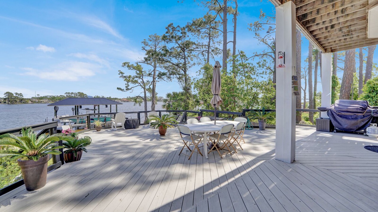 Photo of Outdoor in Biltmore Beach