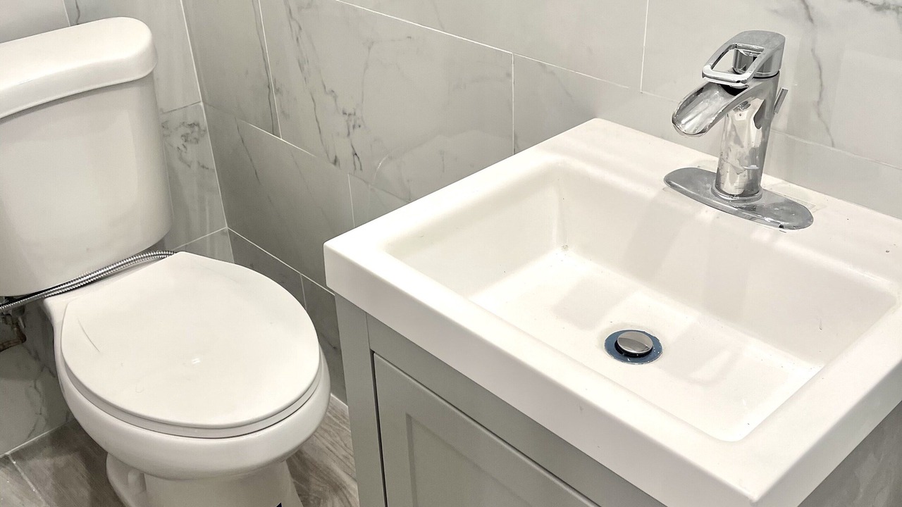Photo of Bathroom in Palms