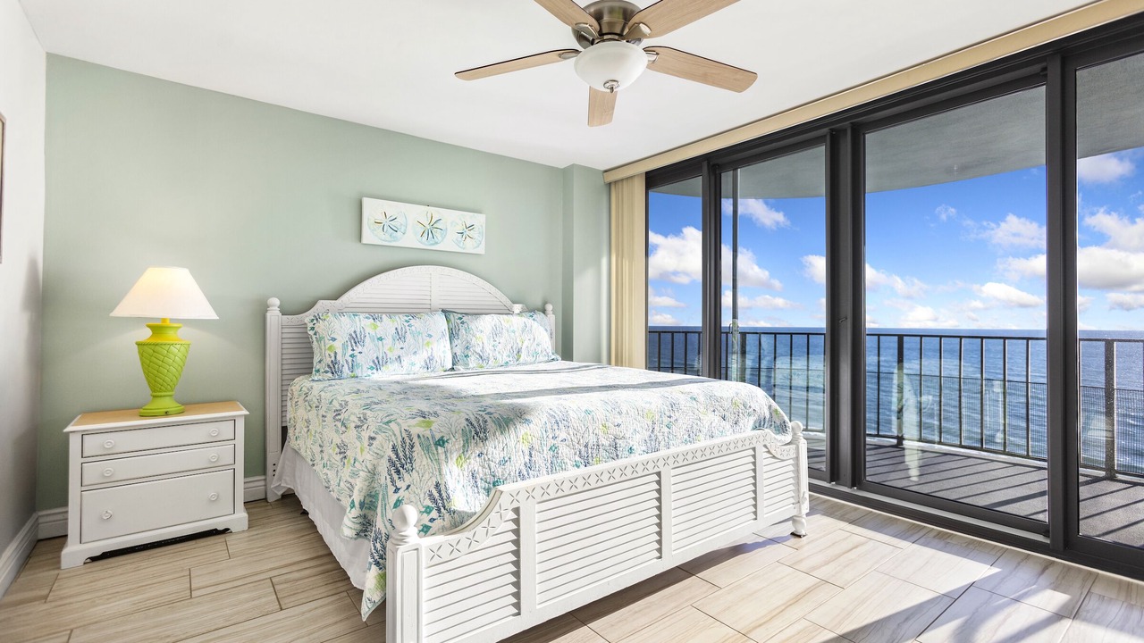 Photo of Bedroom in Biltmore Beach