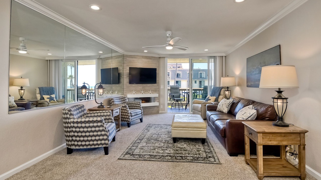 Photo of Livingroom in Townsite