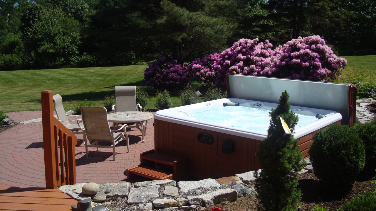 Photo of Outdoor in Surry