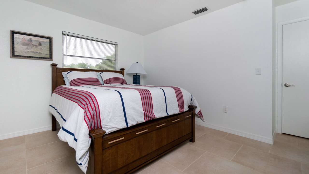Photo of Bedroom in Laurel
