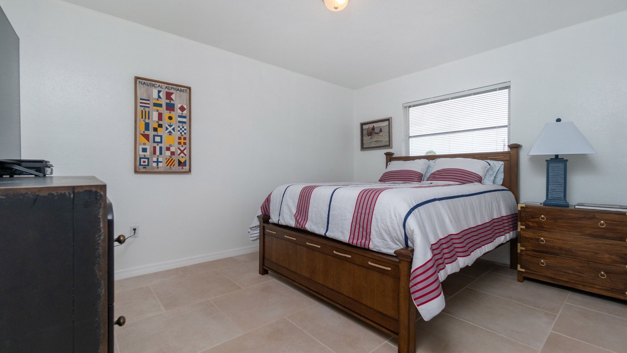 Photo of Bedroom in Laurel