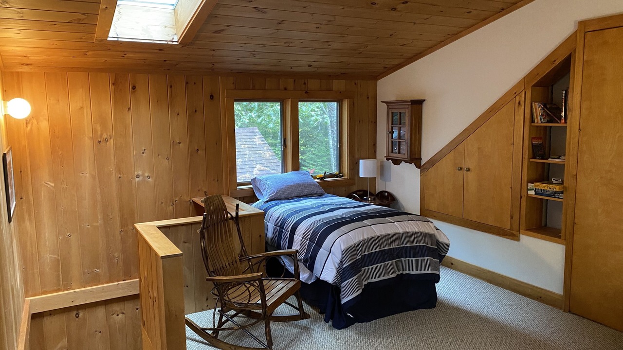 Photo of Bedroom in Surry