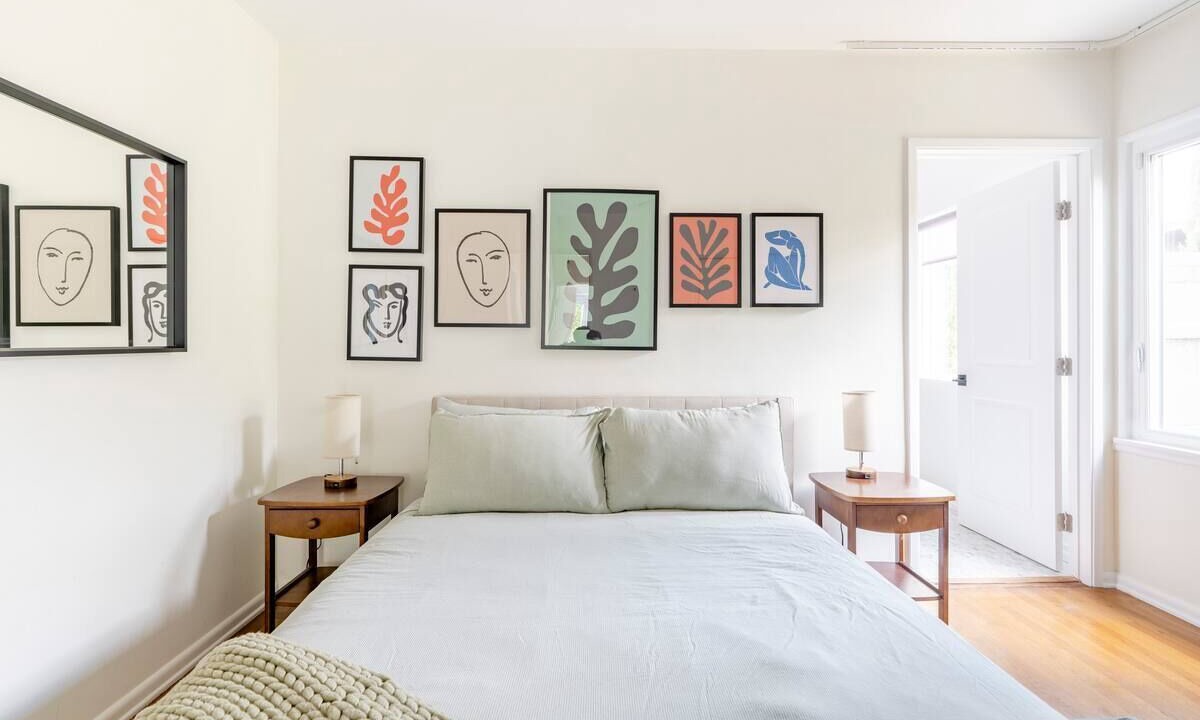 Photo of Bedroom in North Hollywood