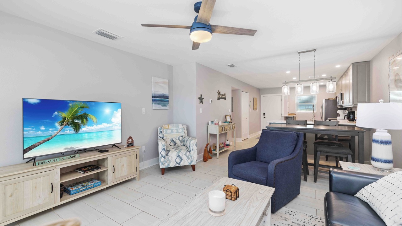 Photo of Livingroom in Bradenton Beach