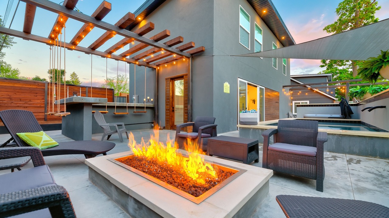 Photo of Patio Balcony in Veterans Park