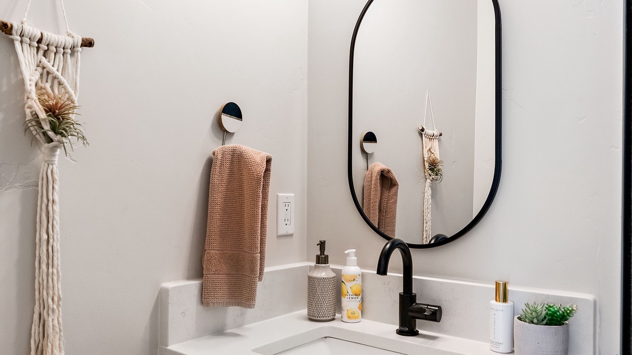 Photo of Bathroom in Veterans Park