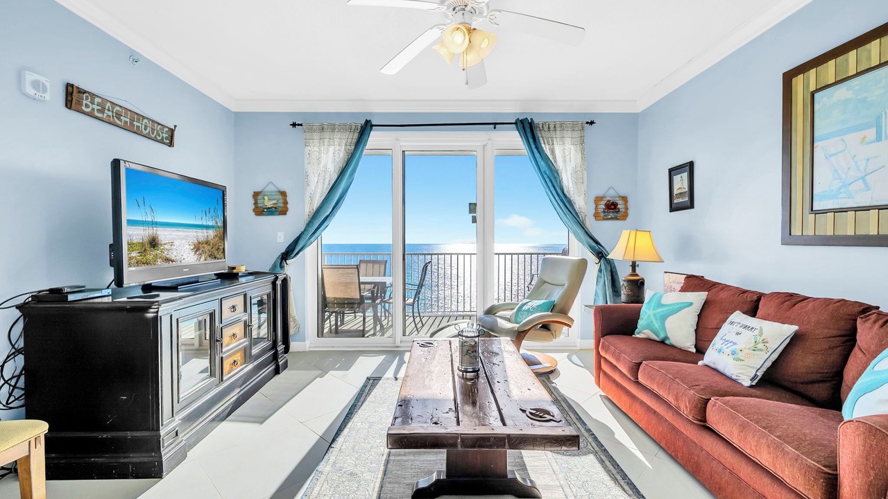 Photo of Livingroom in Long Beach