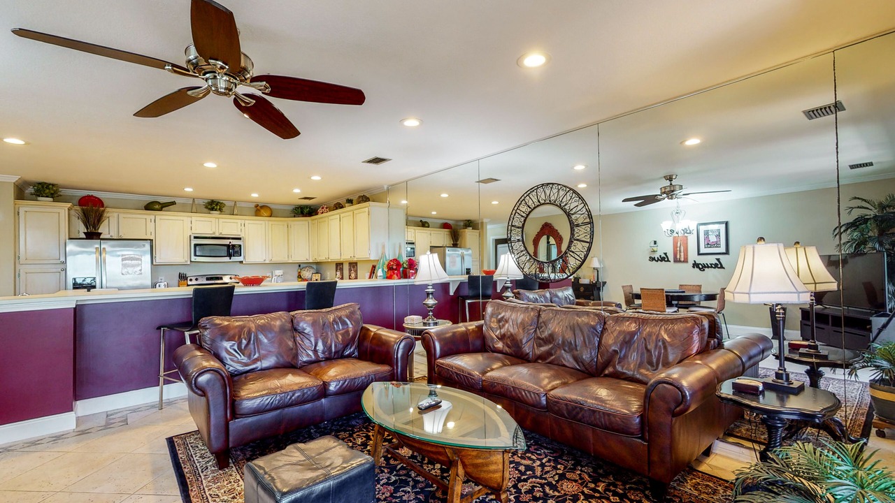 Photo of Livingroom in Miramar Beach