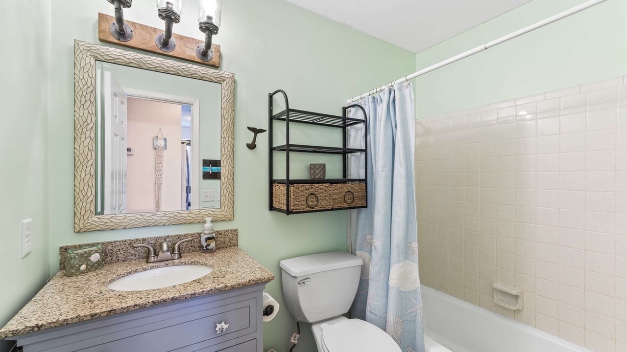 Photo of Bathroom in Crescent Beach