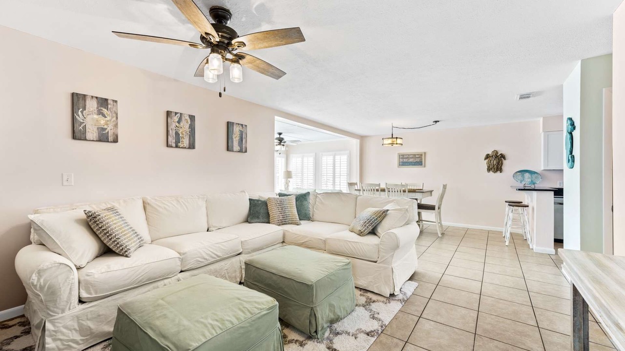 Photo of Bedroom in Crescent Beach