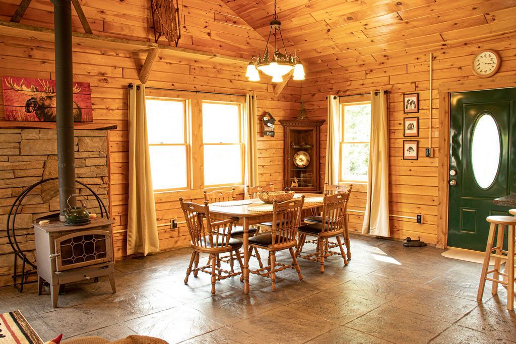 Photo of Livingroom in Canaan