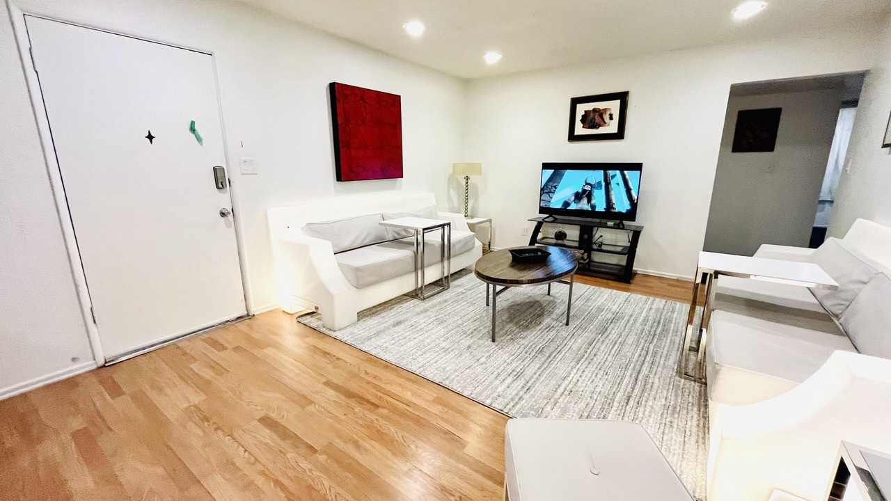 Photo of Livingroom in Gateway District