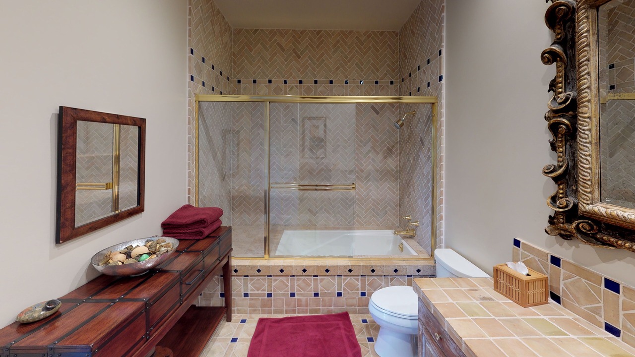 Photo of Bathroom in Beverly Glen