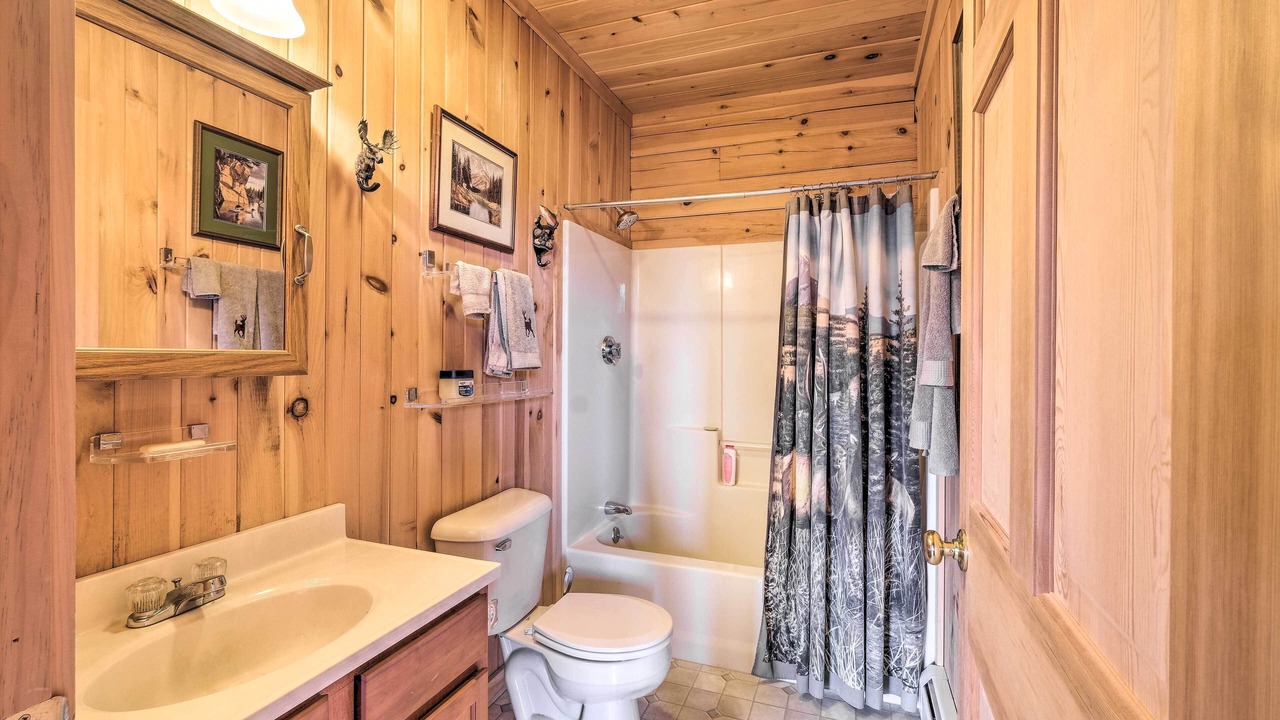 Photo of Bathroom in Troy