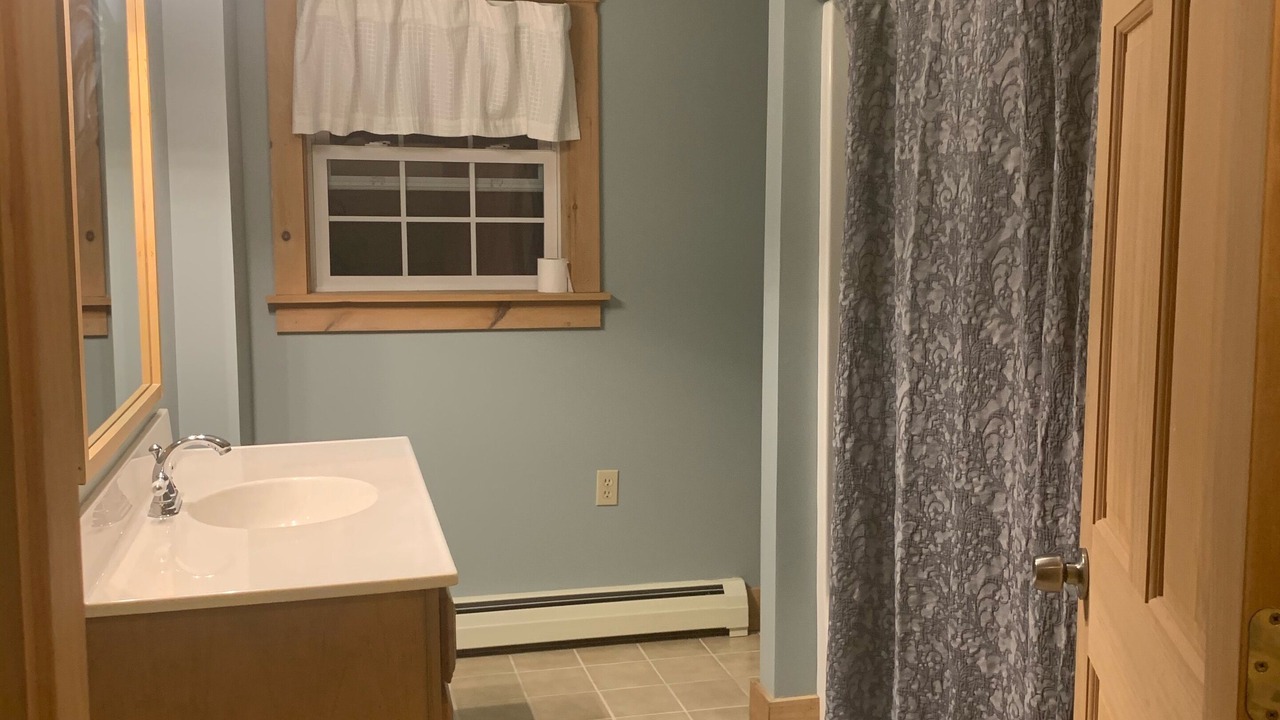 Photo of Bathroom in Mac Mahan