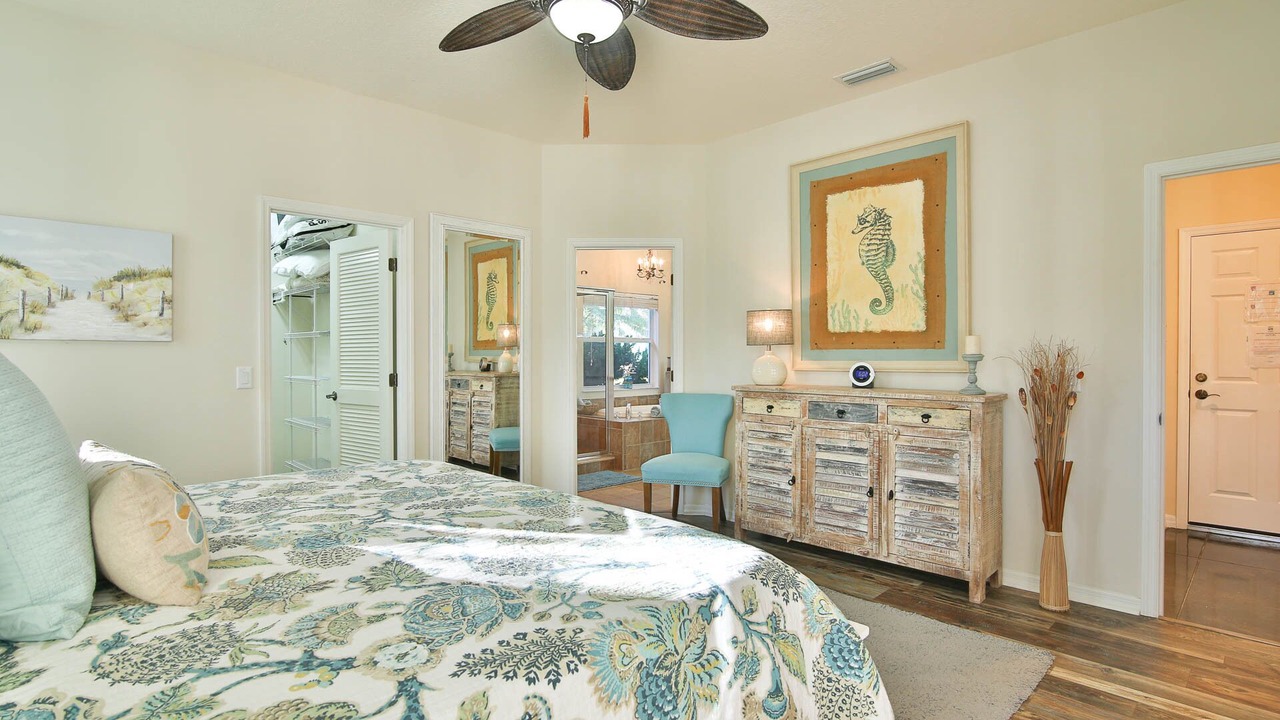 Photo of Bedroom in Heron's Watch