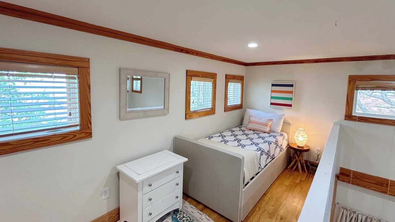 Photo of Bedroom in Seagrove Beach