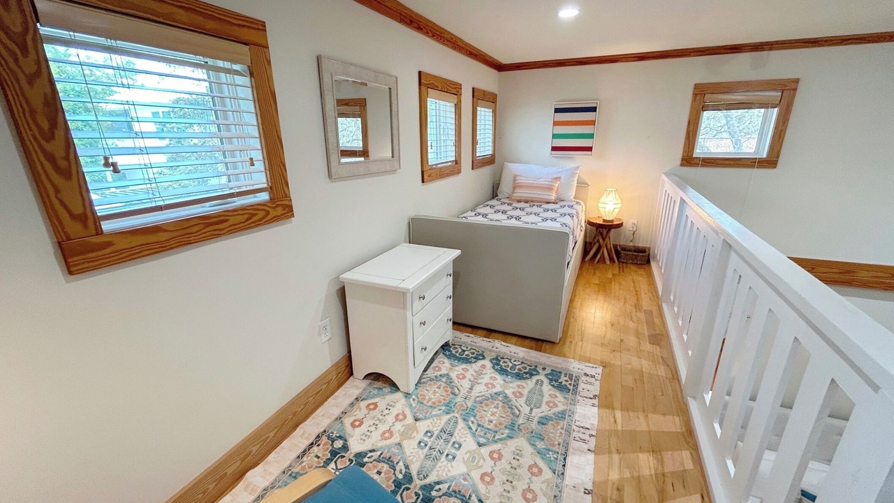 Photo of Bedroom in Seagrove Beach