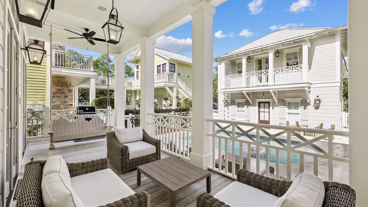 Photo of Patio Balcony in Beach District
