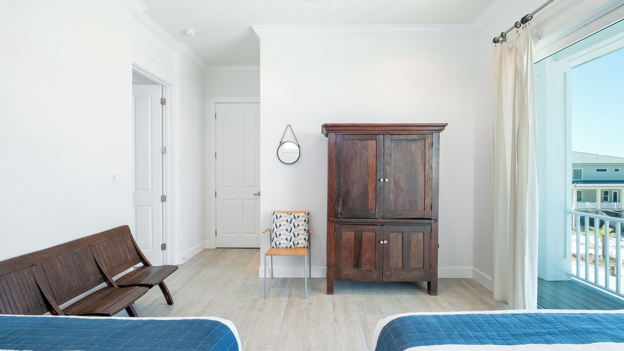 Photo of Bedroom in Pensacola Beach