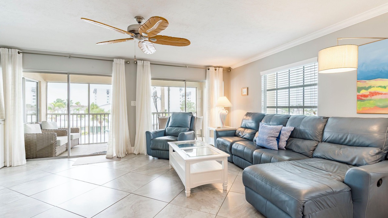 Photo of Livingroom in Siesta Key