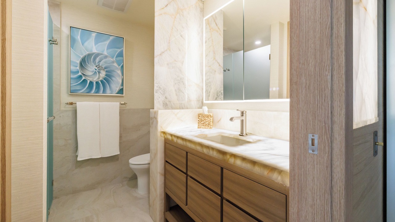 Photo of Bathroom in Townsite