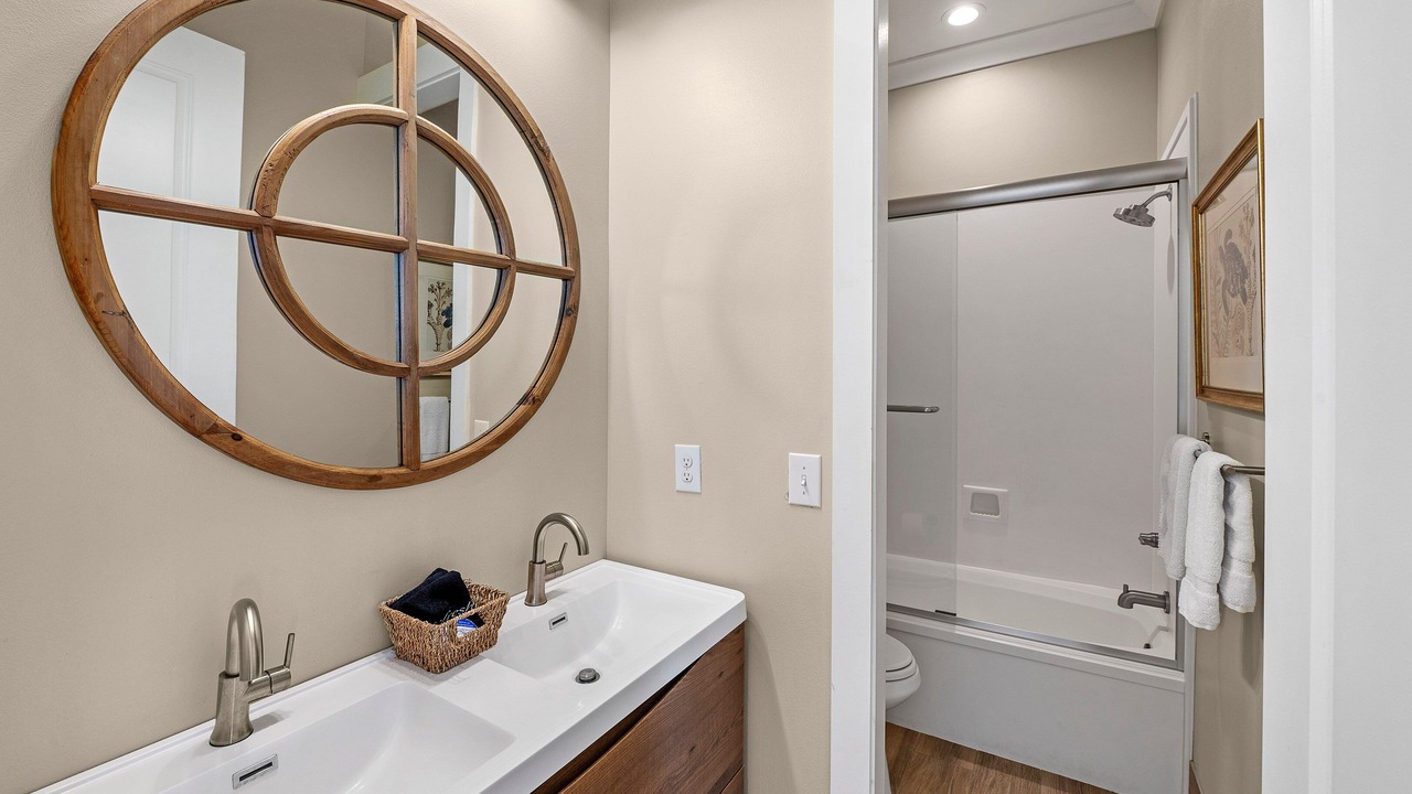 Photo of Bathroom in Gulf Shores