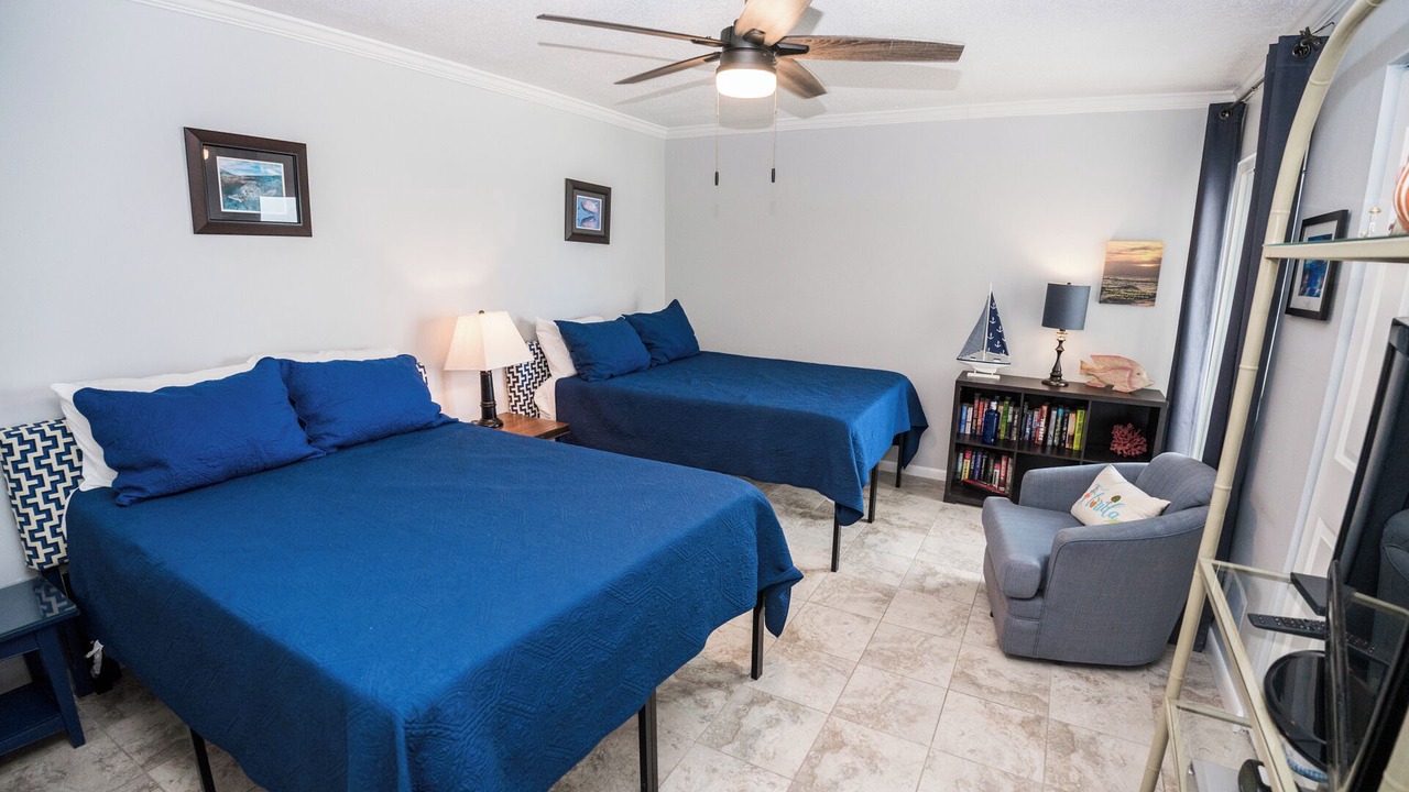 Photo of Bedroom in Gulf Lagoon Beach