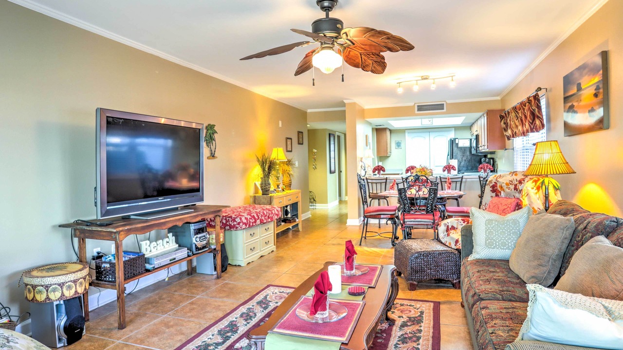 Photo of Livingroom in Pensacola Beach
