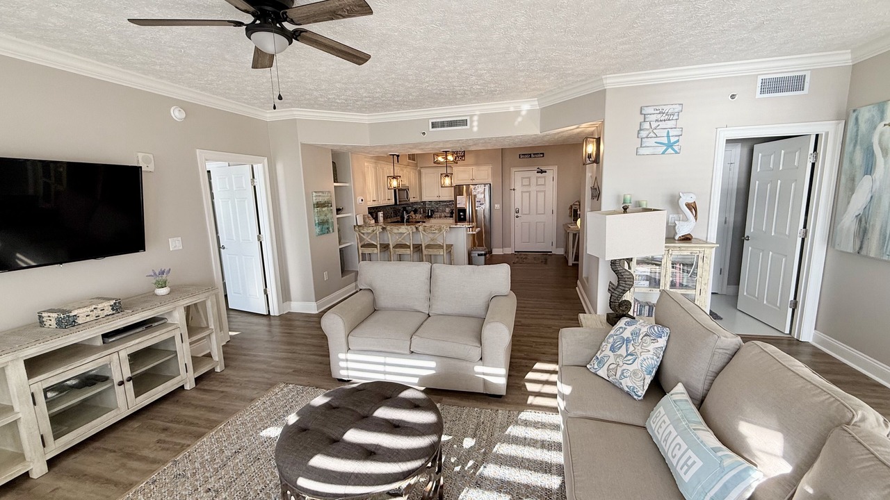 Photo of Livingroom in Thomas Drive