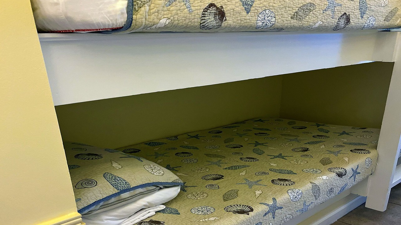Photo of Bedroom in Ono Island