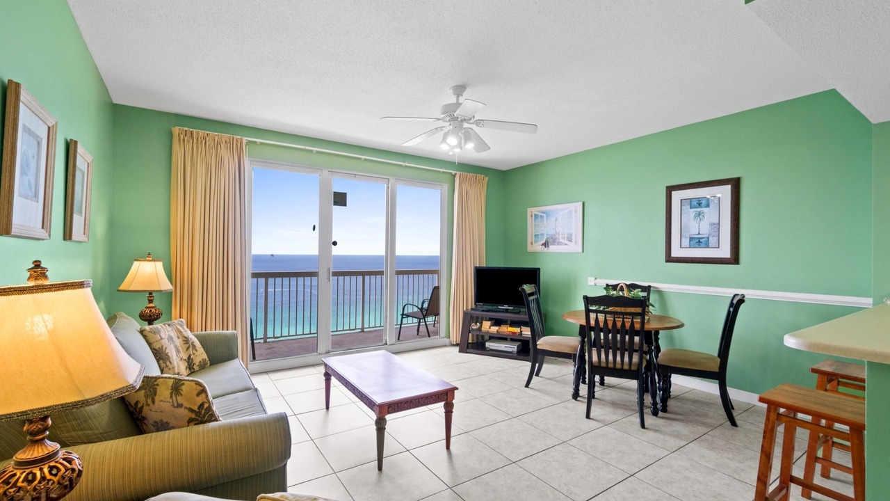 Photo of Patio Balcony in Lower Grand Lagoon